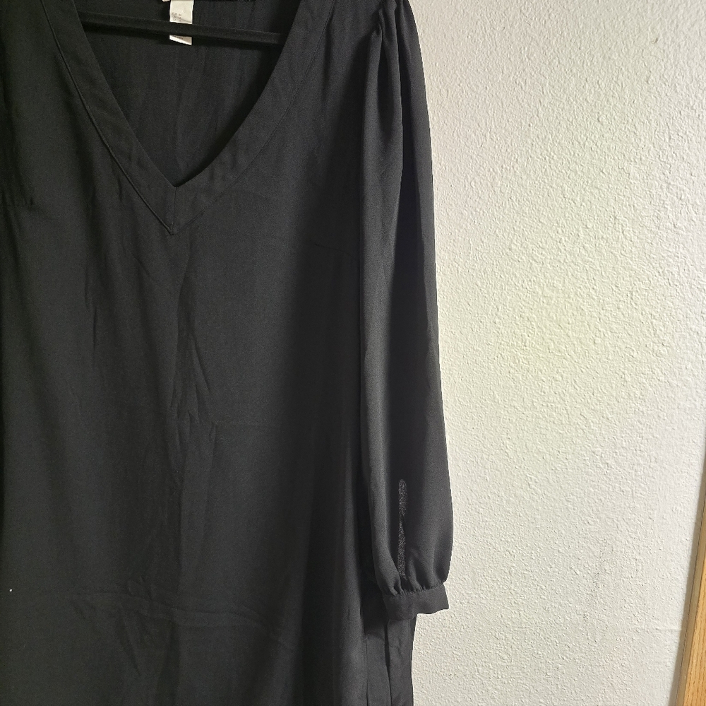 H&m Minimalist Dress - Picture 3 of 7